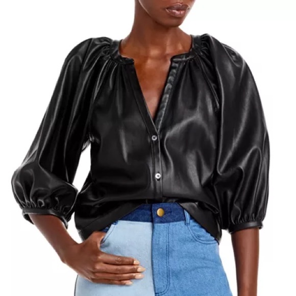 STAUD Tops - 🔥 🆕 STAUD dill top in vegan leather small